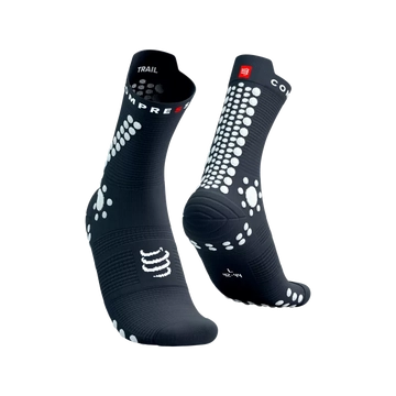 Compressport Pro Racing Socks v4.0 Trail - magnet-white terepfutó bokazokni 